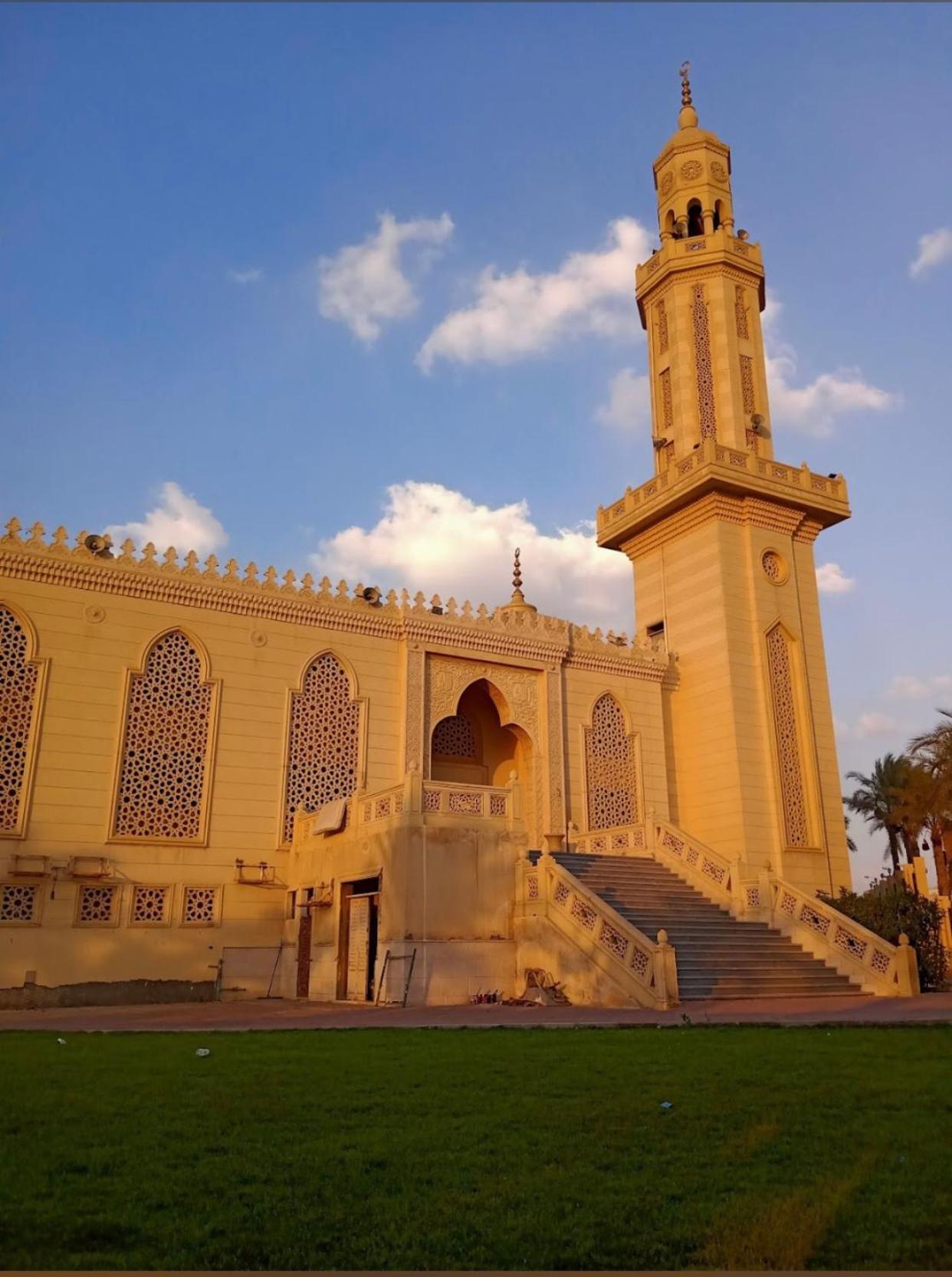 شقة في قلب القاهرة الجديدة تطل على شارع التسعين الشمالي Dış mekan fotoğraf